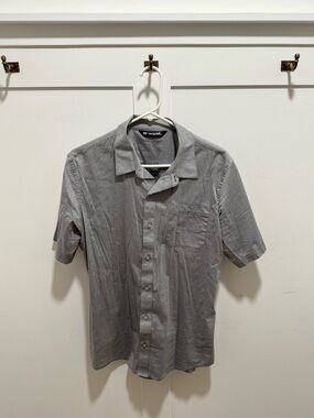 Travis Mathew Gray Short-Sleeve Button-Down Shirt